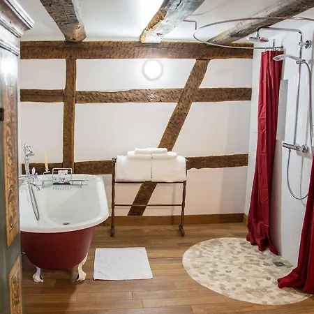 Konukevi Unter Der Linde Nordheim