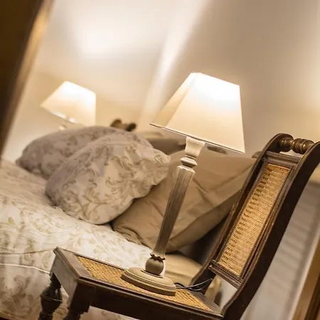 Unter Der Linde Konukevi 3*